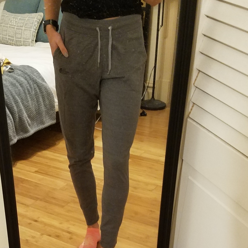 The north face joggers